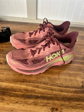 Hoka Women's Challenger 8 Trail Running Shoe